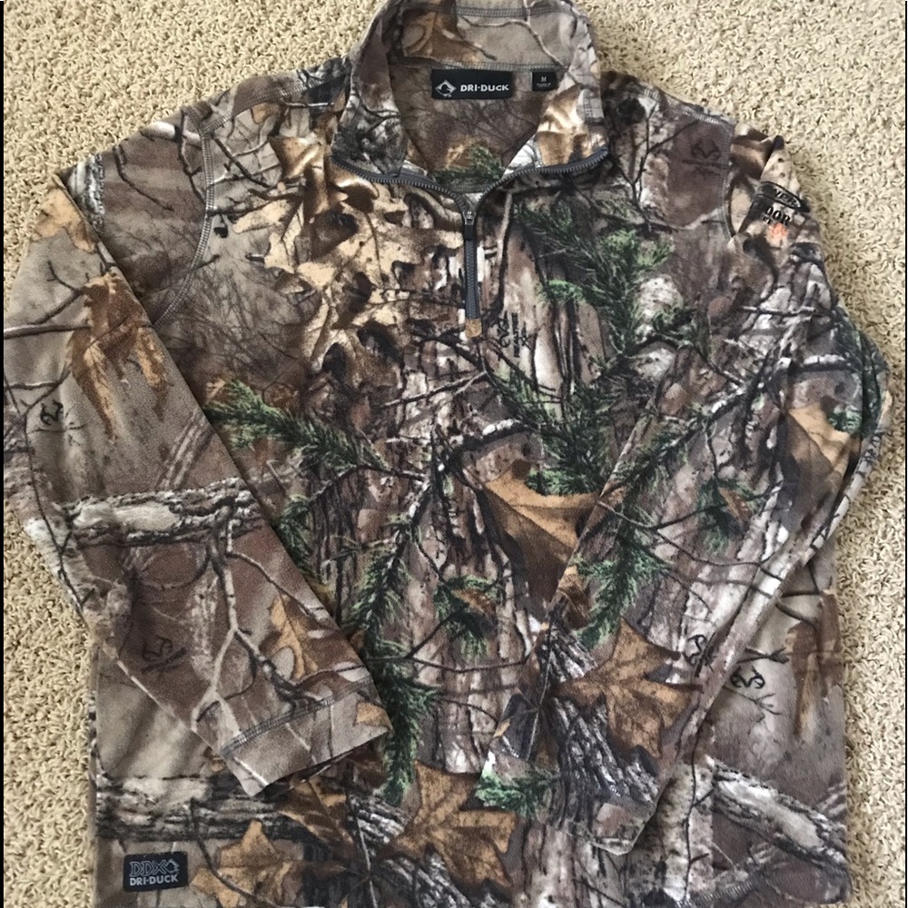 Camo fleece half zip pullover
